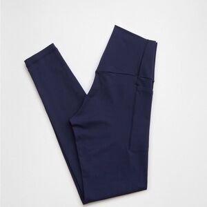 Women’s navy blue leggings